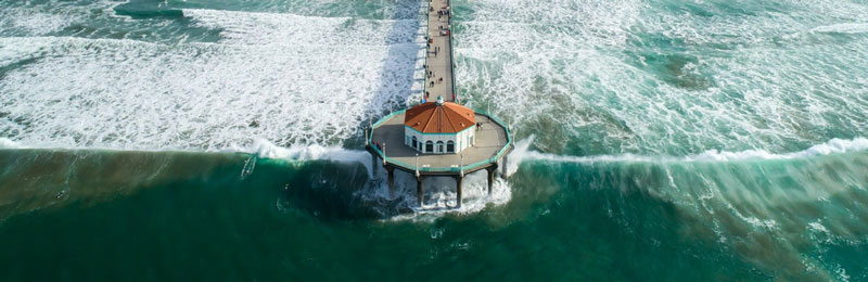 Manhattan Beach Pier and Roundhouse